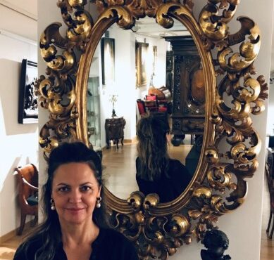 Joanna Piotrowska w muzeum-budowanie kolekcji sztuki