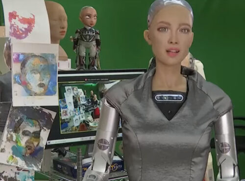 Humanoidalny robot Sophia artystka