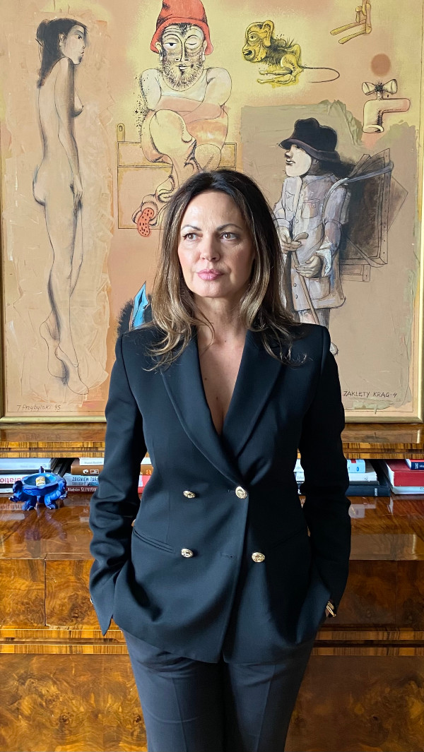 Joanna Piotrowska - kto zarabia na sztuce - ile jest warta sztuka